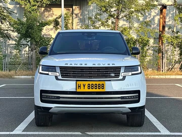 Land Rover range rover