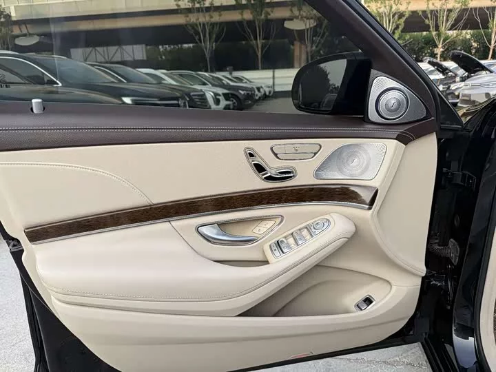 Mercedes-Benz S class