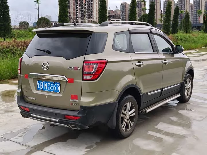 BAIC S3