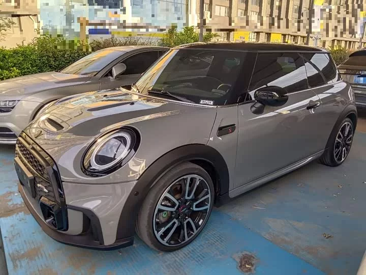 MINI 