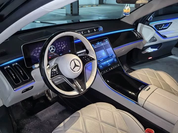 Mercedes-Benz Maybach S-Class