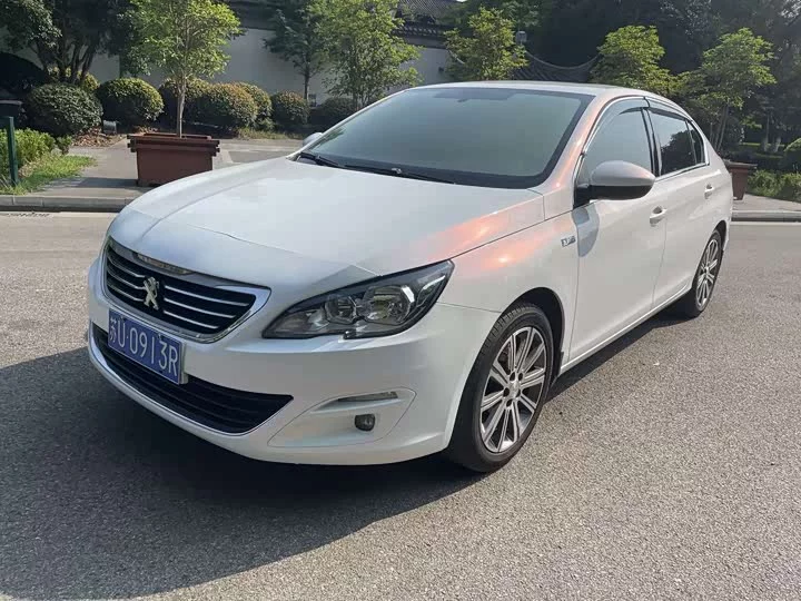 Peugeot 408