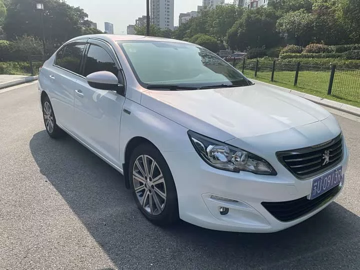 Peugeot 408