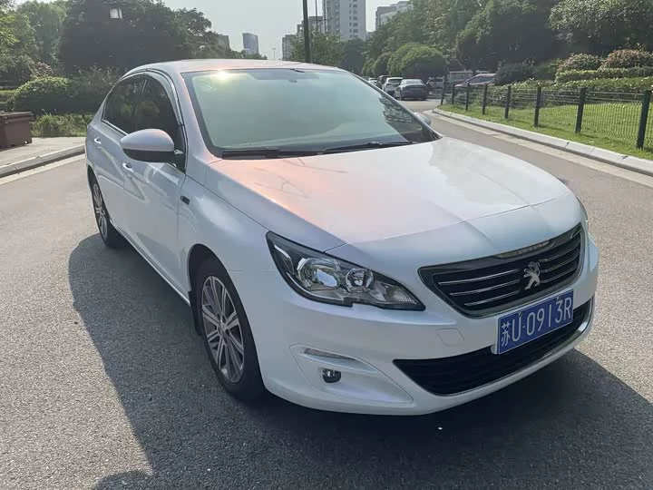 Peugeot 408