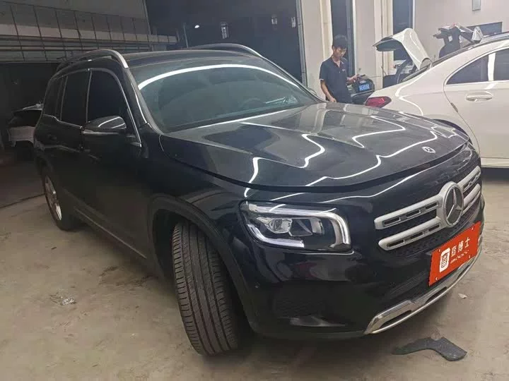 Mercedes-Benz GLB