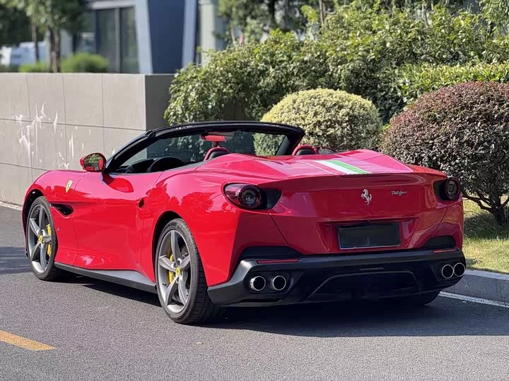 ferrari Portofino