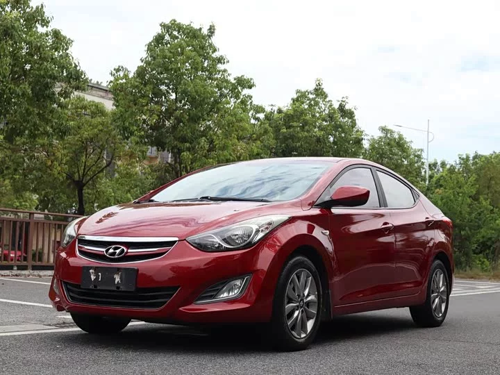 Hyundai Elantra