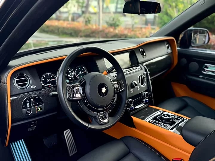 Rolls Royce Cullinan
