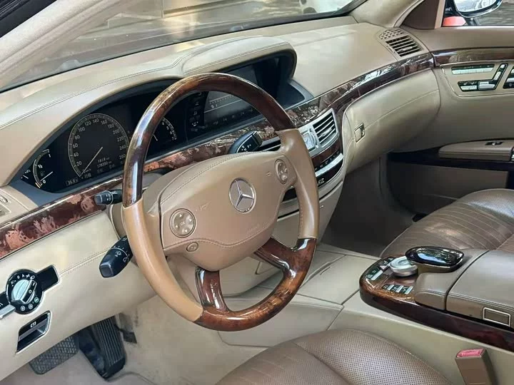 Mercedes-Benz S class