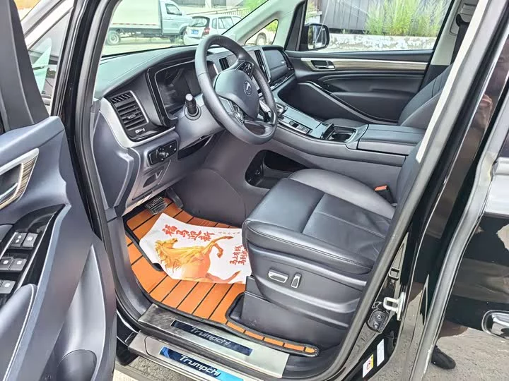 GAC Trumpchi M8