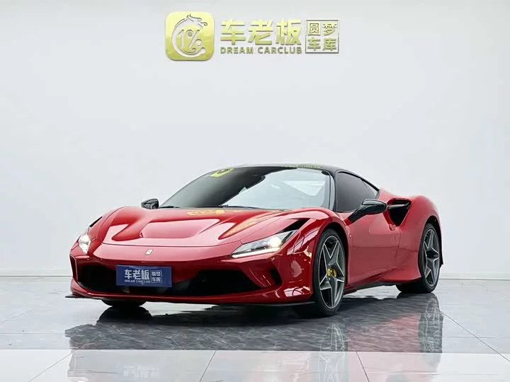 ferrari F8