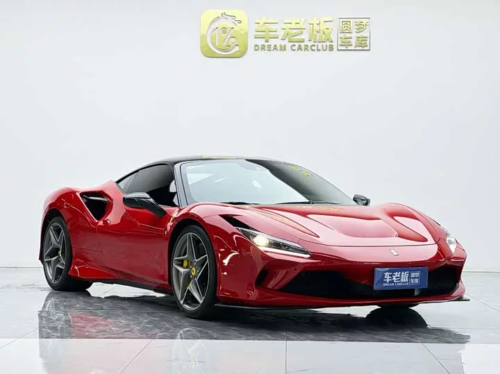 ferrari F8
