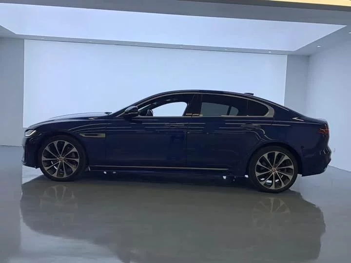 Jaguar XEL