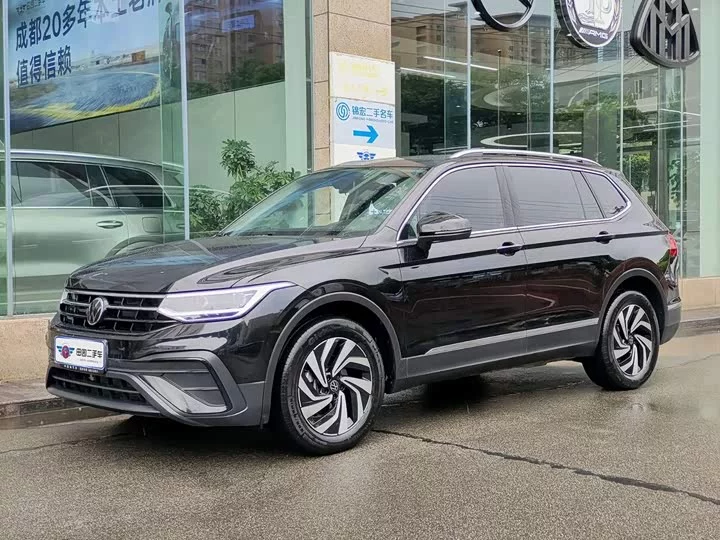 Volkswagen Tiguan L