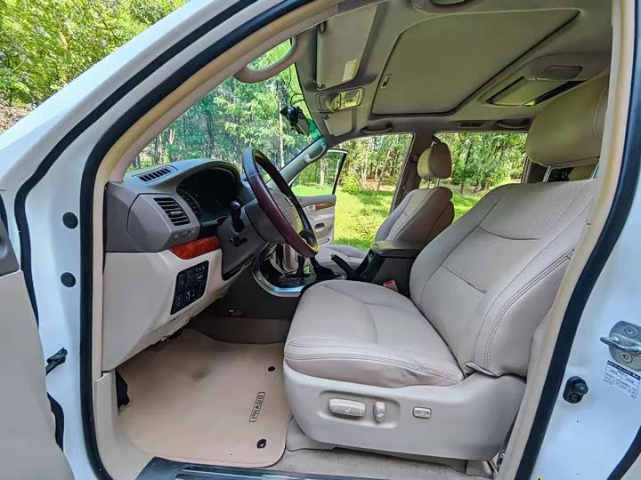 Toyota prado