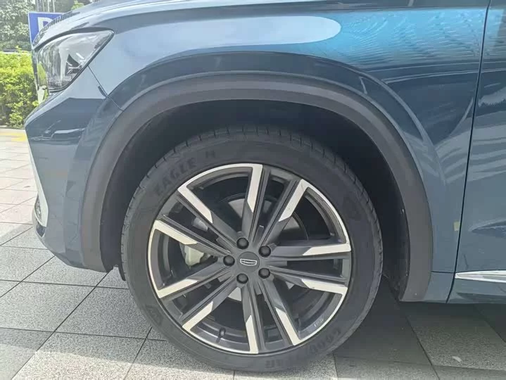 Geely Xingyue L