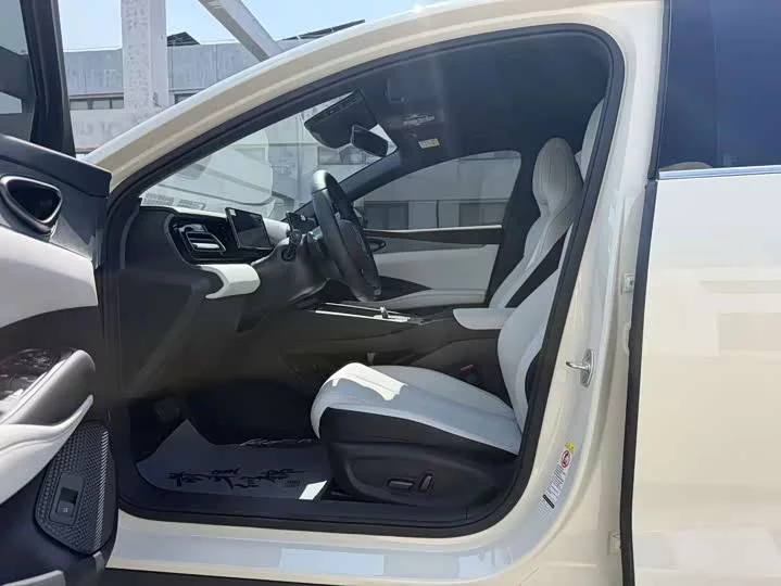 BYD seal 06