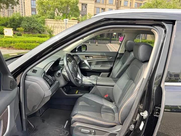 Honda Crown Road