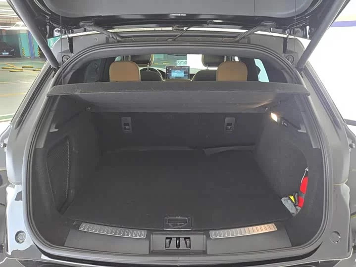 Lincoln adventurer