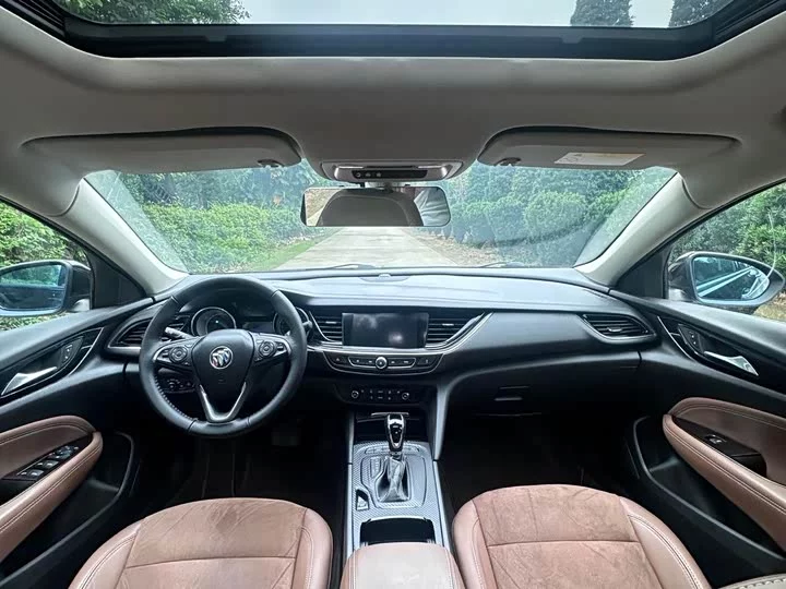Buick Majesty