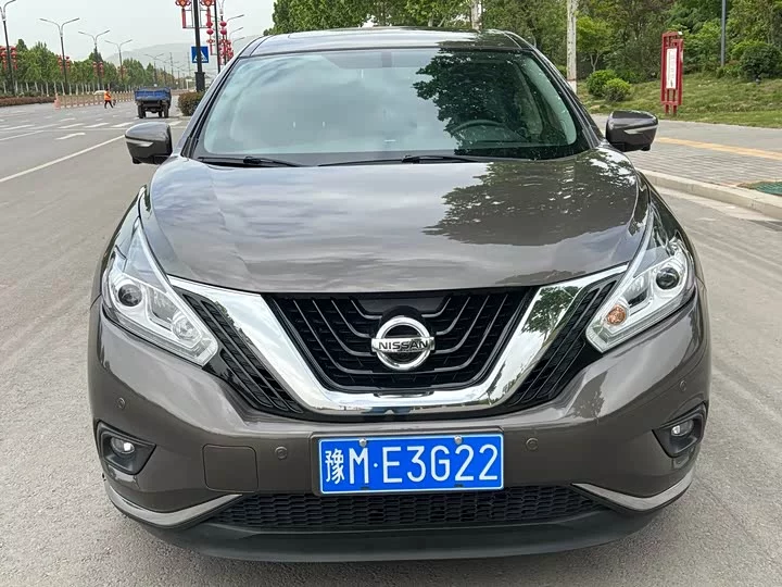 Nissan Loulan