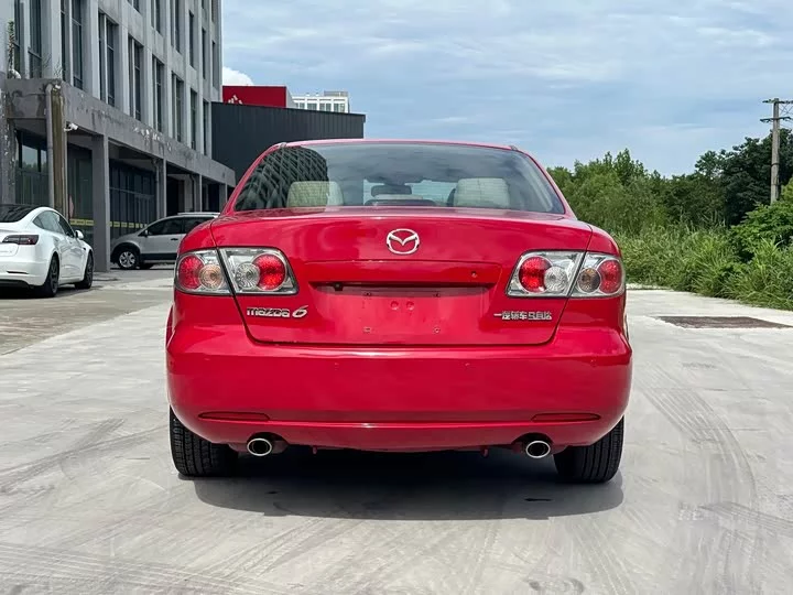 Mazda 6