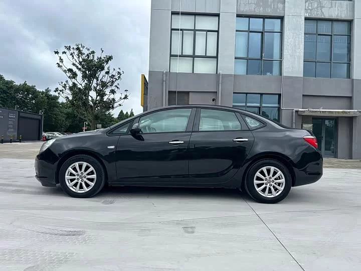 Buick Yinglang
