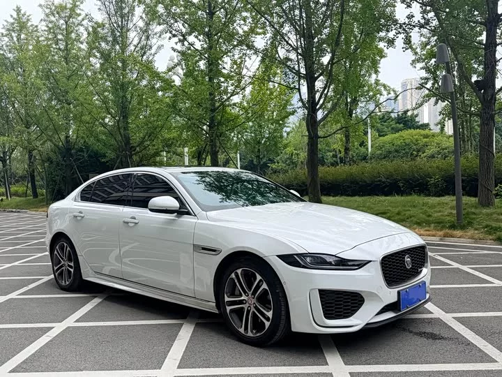 Jaguar XEL