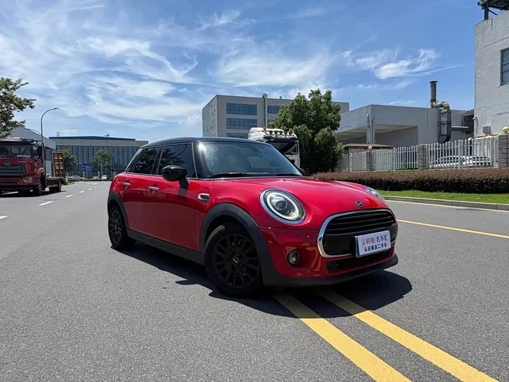 MINI 