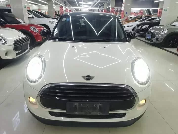 MINI 
