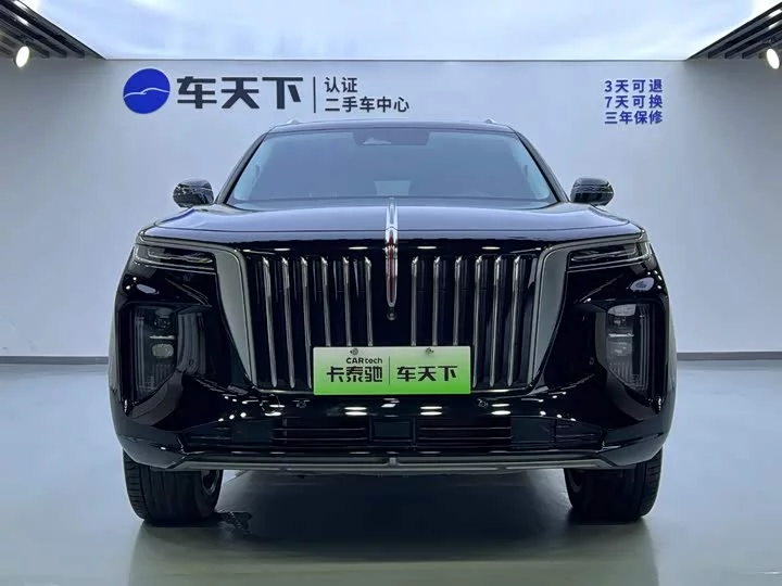Hongqi E-HS9