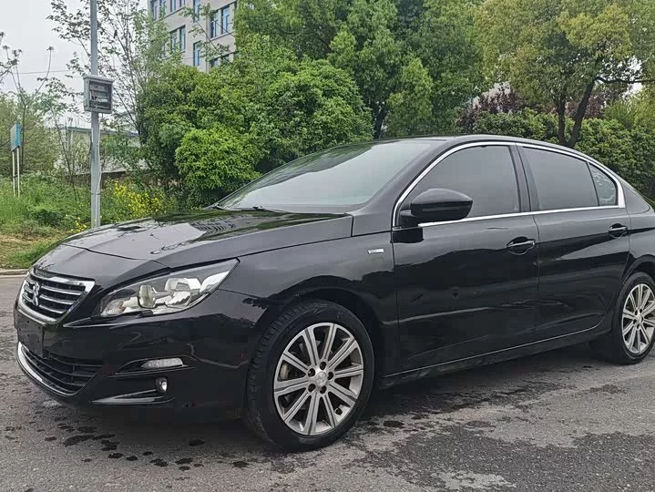 Peugeot 408