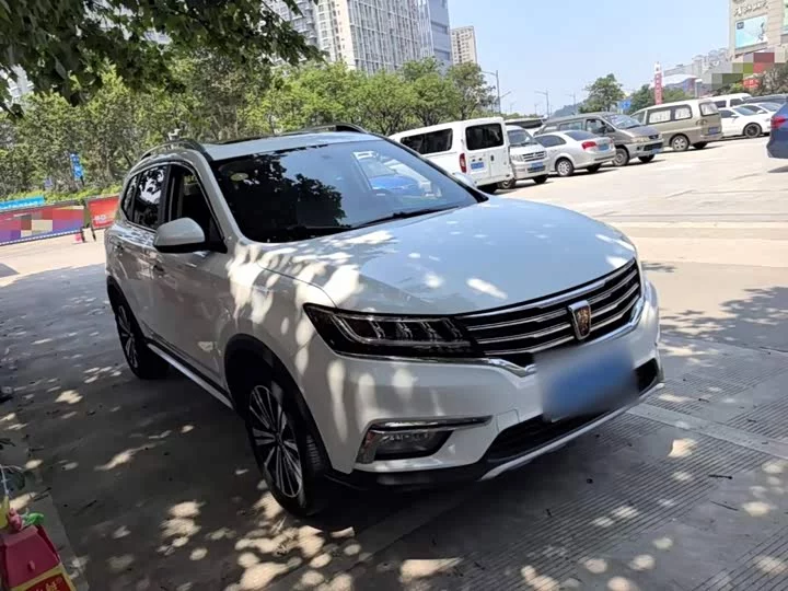 Roewe RX5