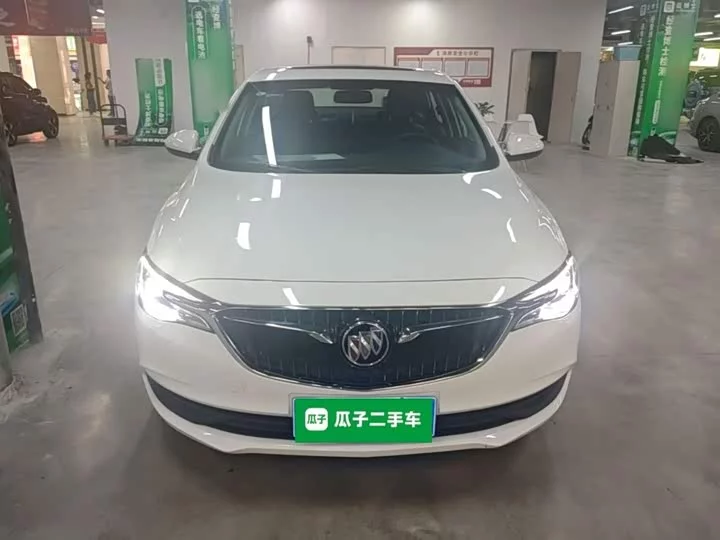 Buick Yinglang