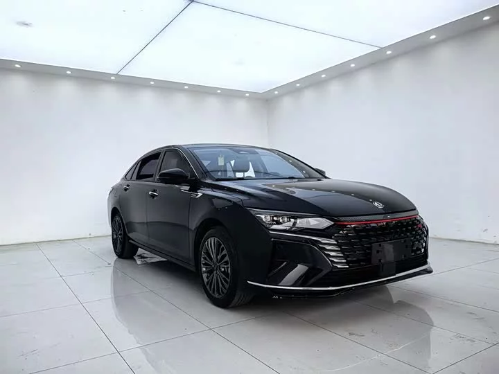 Dongfeng Yixuan MAX