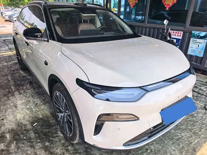 Leapmotor Zero running C11