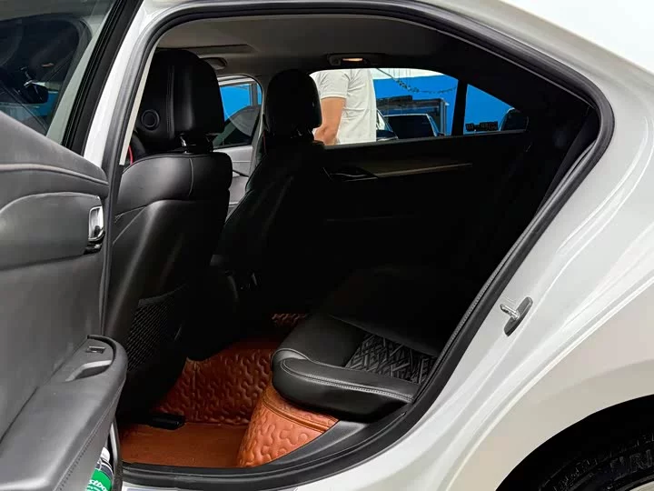 Cadillac ATS-L