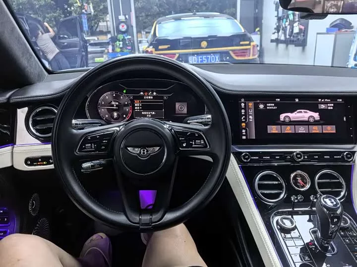 Bentley Continental