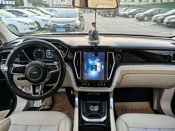 Zotye T700
