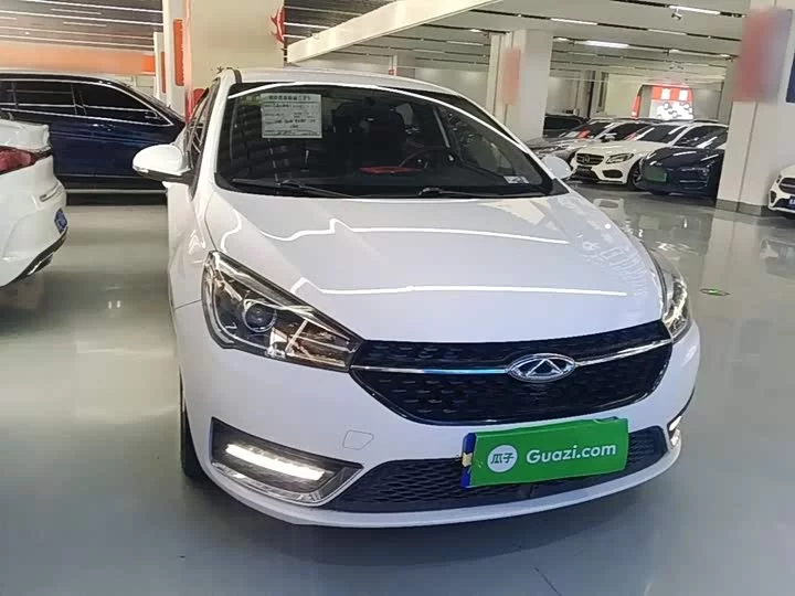 Chery Arrizo 5