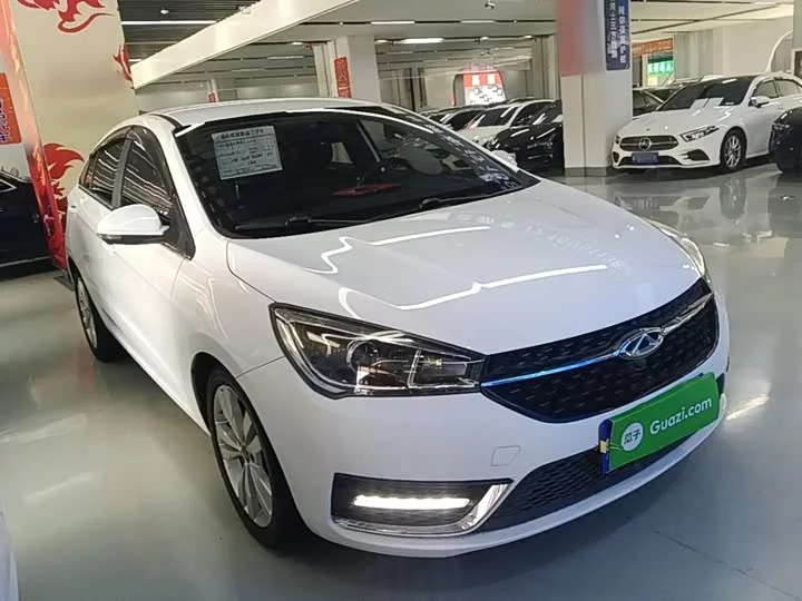 Chery Arrizo 5