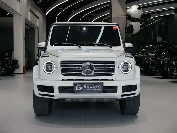Mercedes-Benz G-rated