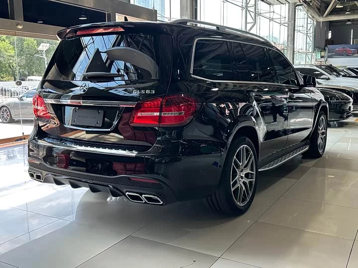 Mercedes-Benz GLS AMG