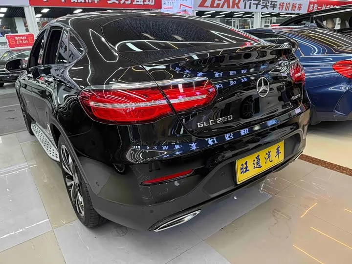 Mercedes-Benz GLC coupe