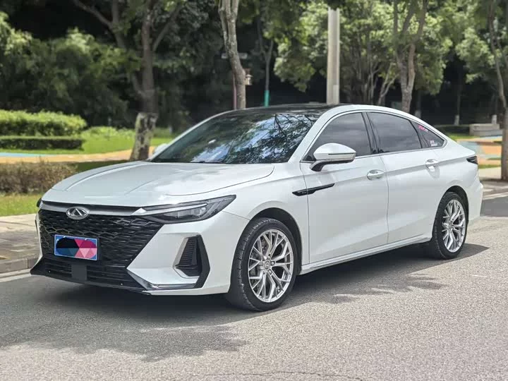 Chery Arrizo 8