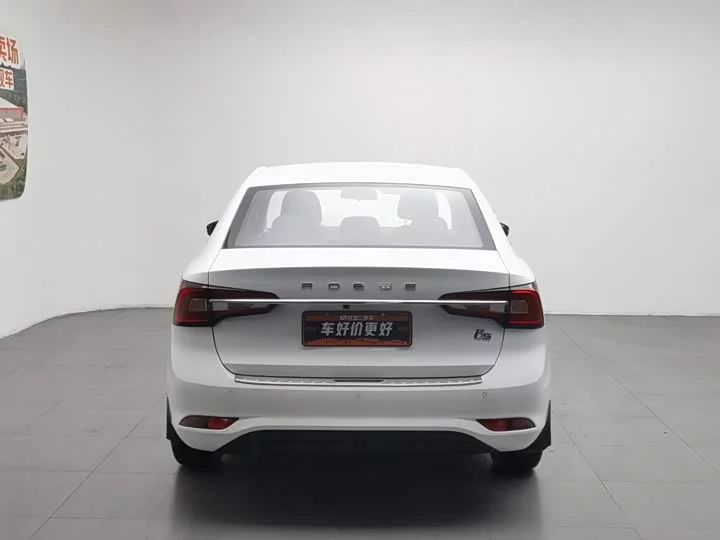 Roewe i5