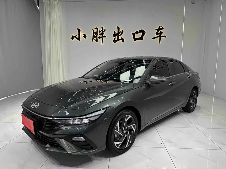 Hyundai Elantra