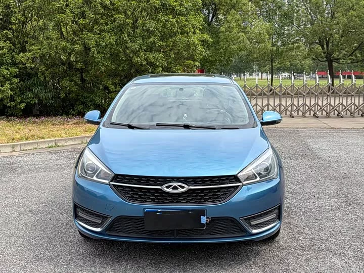 Chery Arrizo 5