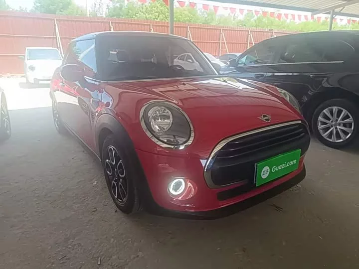 MINI 