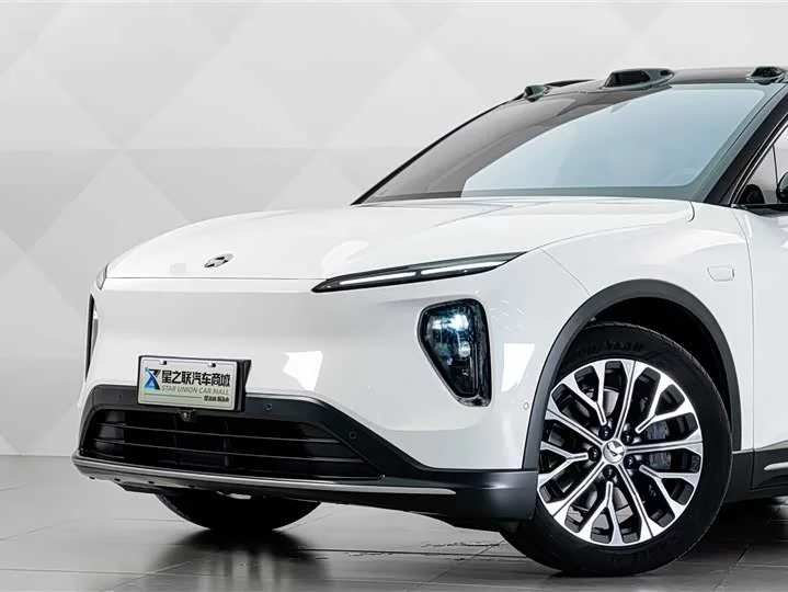 NIO ES6